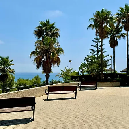 Lejlighed Con Vistas Al Mar Y Piscina En *