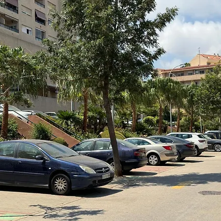 Con Vistas Al Mar Y Piscina En Apartment Benalmádena